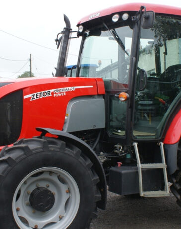 utilaje agricole pentru munca campului