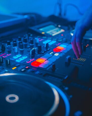 dj profeionist pentru evenimente